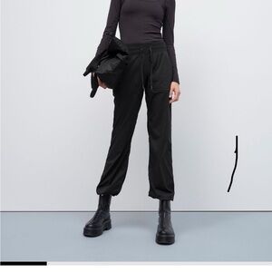 Dance Studio Mid-Rise Pant Regular, size 8